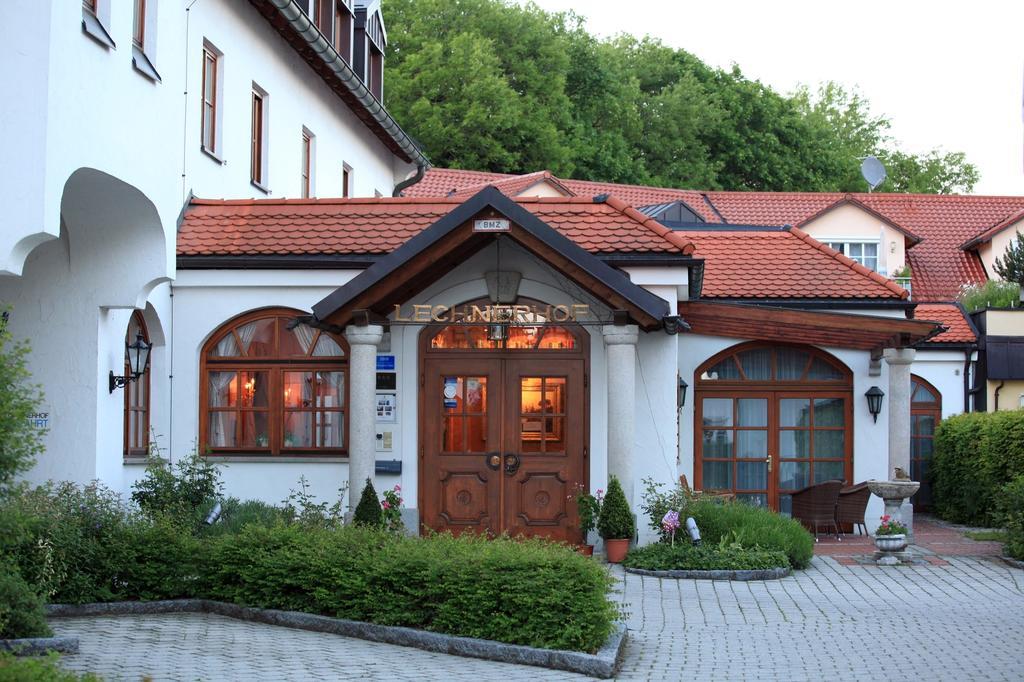 Hotel Lechnerhof Unterföhring Exterior foto